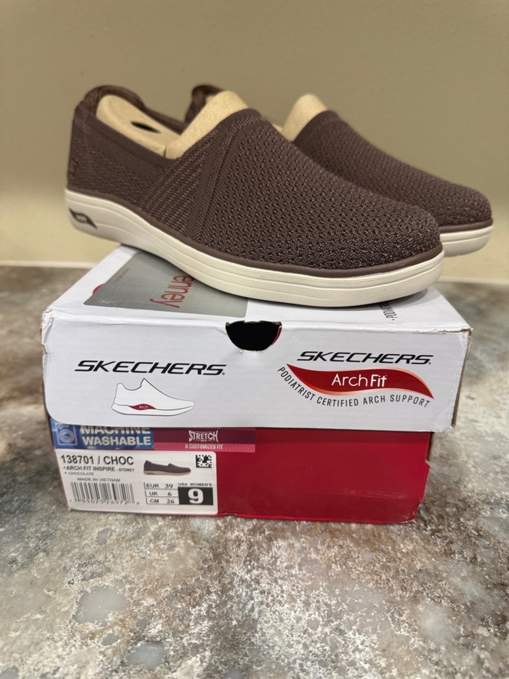 Skechers Slip-On Arch Fit Shoe - Brown & Cream